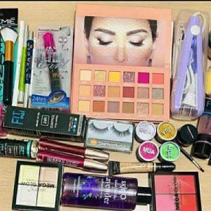 WhatsApp Image 2026-05-27 at 2.50.17 PM (1) Makeup Combo