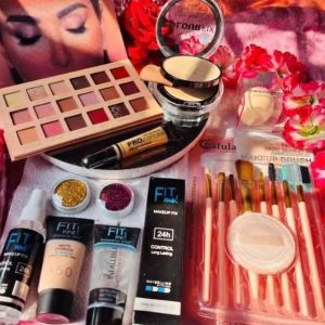 IMG-20260609-WA0003 Makeup combo set